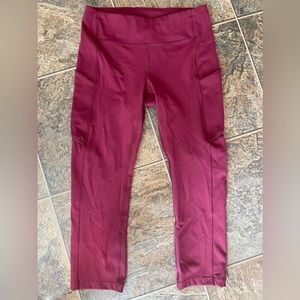 Lululemon Crop Leggings with Pockets- Cranberry/Burgundy Color, Women’s Size 6